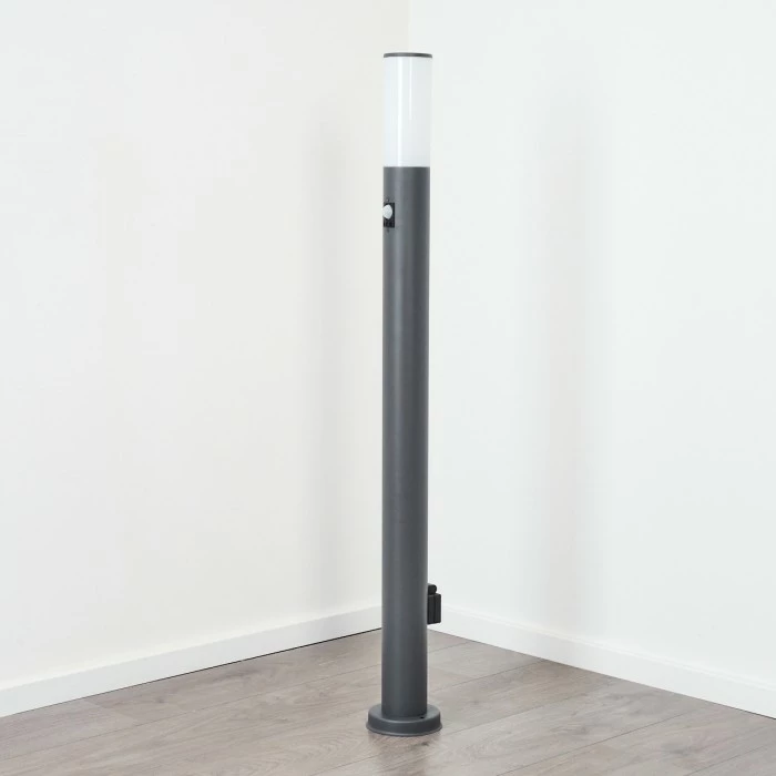 Hofstein Caserta Wegeleuchte Anthrazit, 1-flammig, Bewegungsmelder 8 Hofstein Caserta Wegeleuchte Anthrazit, 1-flammig, Bewegungsmelder – Bild 8