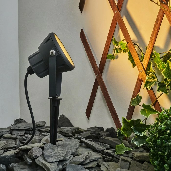 Hofstein Sempach Gartenstrahler LED Schwarz, 1-flammig, Farbwechsler 11 Hofstein Sempach Gartenstrahler LED Schwarz, 1-flammig, Farbwechsler – Bild 11